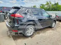 2017 Nissan ROGUE photo