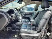 2017 Nissan ROGUE photo