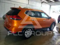2017 Nissan ROGUE photo