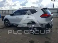 2017 Nissan ROGUE photo