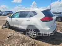 2017 Nissan ROGUE photo