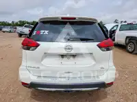 2017 Nissan ROGUE photo