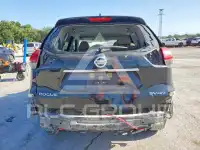 2017 Nissan ROGUE photo
