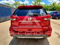 2017 Nissan ROGUE photo