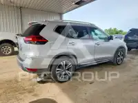 2017 Nissan ROGUE photo