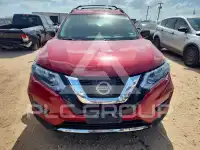 2017 Nissan ROGUE photo