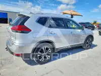 2017 Nissan ROGUE фото