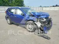 2017 Nissan ROGUE photo