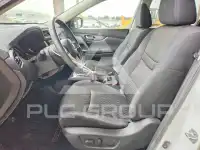 2017 Nissan ROGUE photo