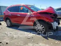2017 Nissan ROGUE photo