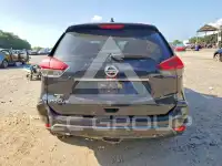 2017 Nissan ROGUE photo