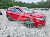 2017 Nissan ROGUE photo