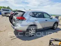 2017 Nissan ROGUE photo
