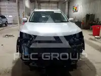 2017 Nissan ROGUE photo