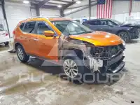 2017 Nissan ROGUE фото