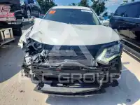 2017 Nissan ROGUE фото