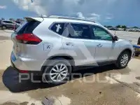 2017 Nissan ROGUE фото