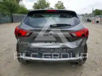 2017 Nissan ROGUE photo