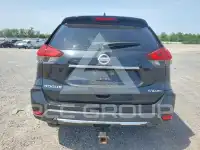 2017 Nissan ROGUE photo