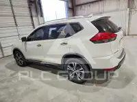 2017 Nissan ROGUE photo