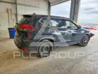 2017 Nissan ROGUE photo