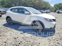 2017 Nissan ROGUE фото