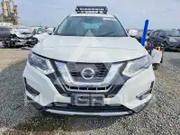 2017 Nissan ROGUE фото