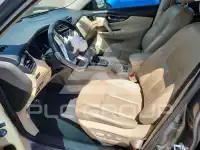 2017 Nissan ROGUE photo