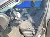 2017 Nissan ROGUE photo