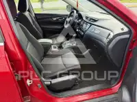 2017 Nissan ROGUE photo