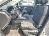 2017 Nissan ROGUE photo