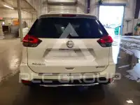 2017 Nissan ROGUE photo
