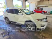 2017 Nissan ROGUE фото