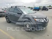 2017 Nissan ROGUE photo