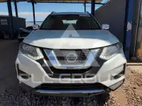 2017 Nissan ROGUE photo