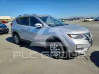 2017 Nissan ROGUE фото