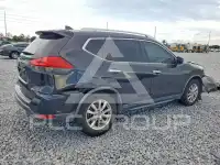 2017 Nissan ROGUE photo
