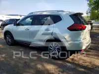 2017 Nissan ROGUE photo
