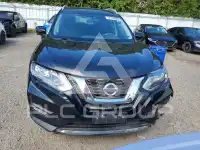 2017 Nissan ROGUE photo