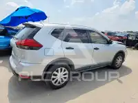 2017 Nissan ROGUE фото