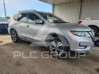 2017 Nissan ROGUE photo