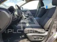 2017 Nissan ROGUE photo