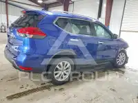 2017 Nissan ROGUE photo