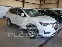 2017 Nissan ROGUE photo