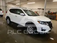 2017 Nissan ROGUE photo