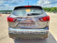 2017 Nissan ROGUE photo