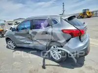 2017 Nissan ROGUE photo