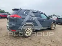 2017 Nissan ROGUE photo