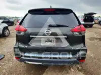 2017 Nissan ROGUE фото