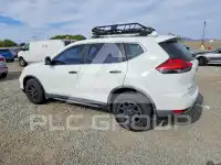 2017 Nissan ROGUE фото